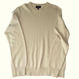 Club Room Cream Crewneck Sweater
100%cashamere